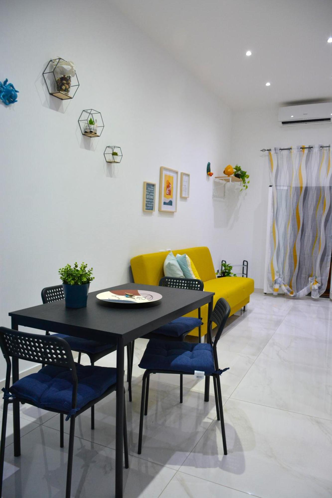 Casa Chloe - Vicino Al Porto E Basilica San Nicola Apartment Bari Ngoại thất bức ảnh